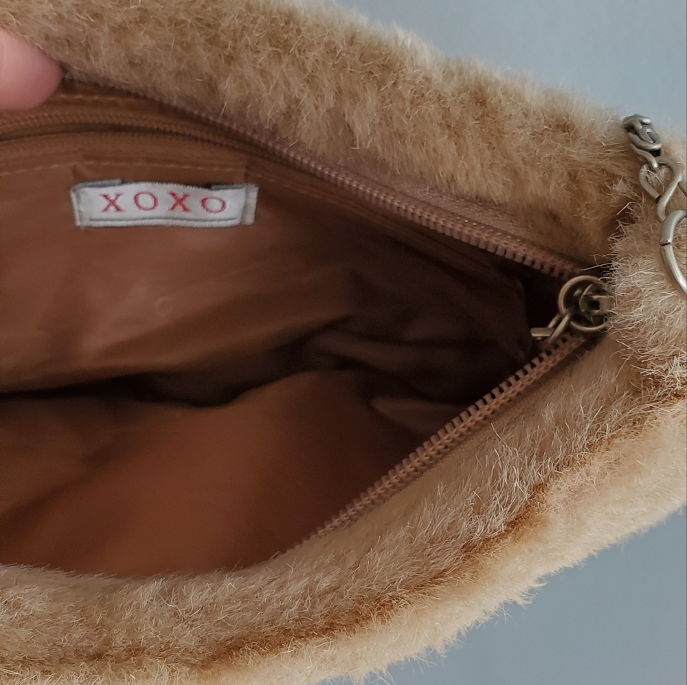 Faux Fur Handbag - Picture 2 of 2